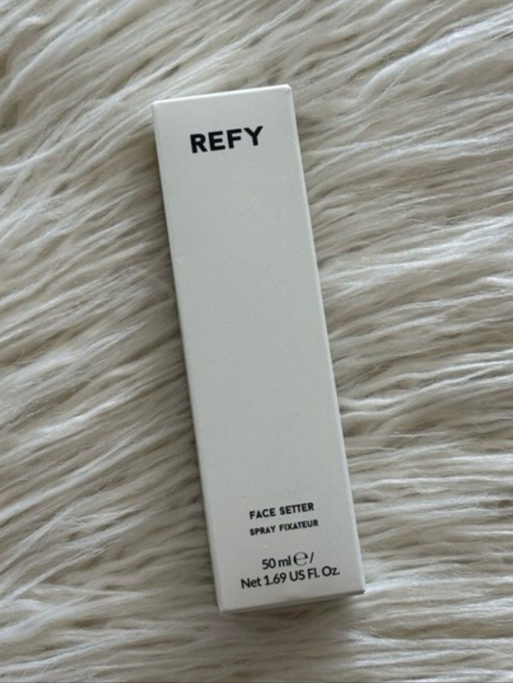 REFY Face Setter Hydrating and Plumping Setting Spray with Polyglutamic Acid